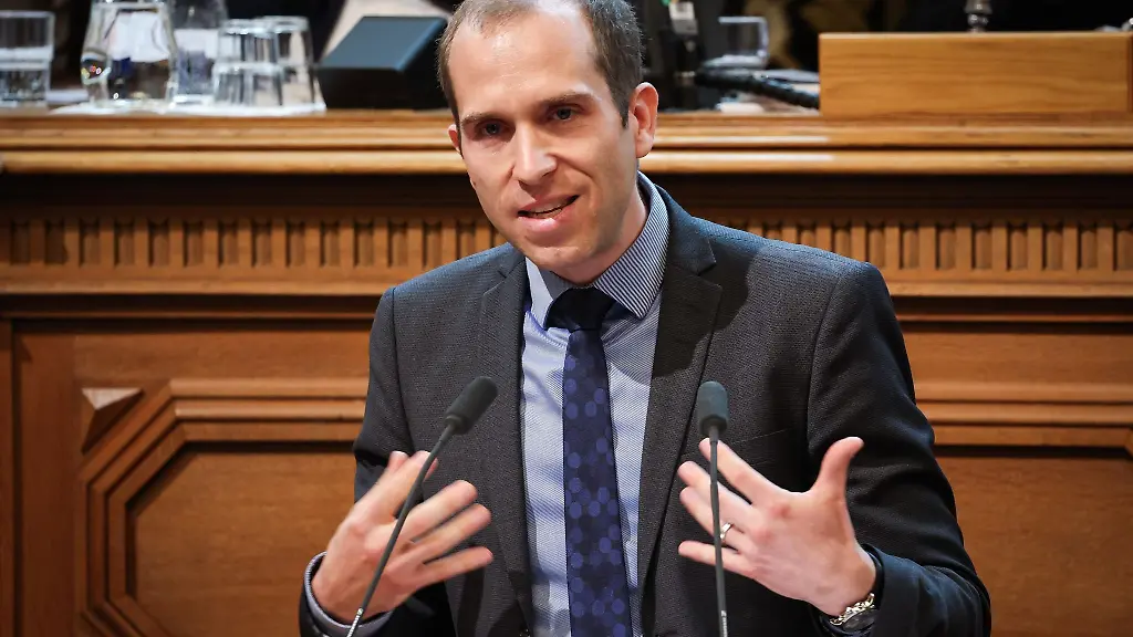 Dennis-Thering-CDU-spricht