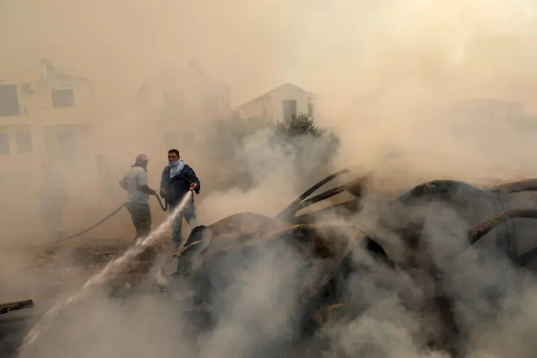 220d850d1fd7c69cb162a30f35e24cb4