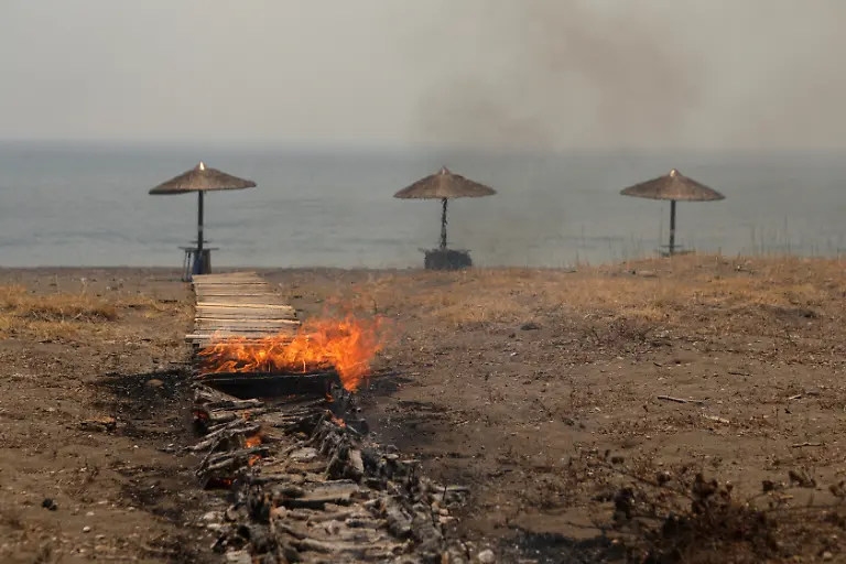 cb0d4cfcd3a45cd746ab168a38a25035