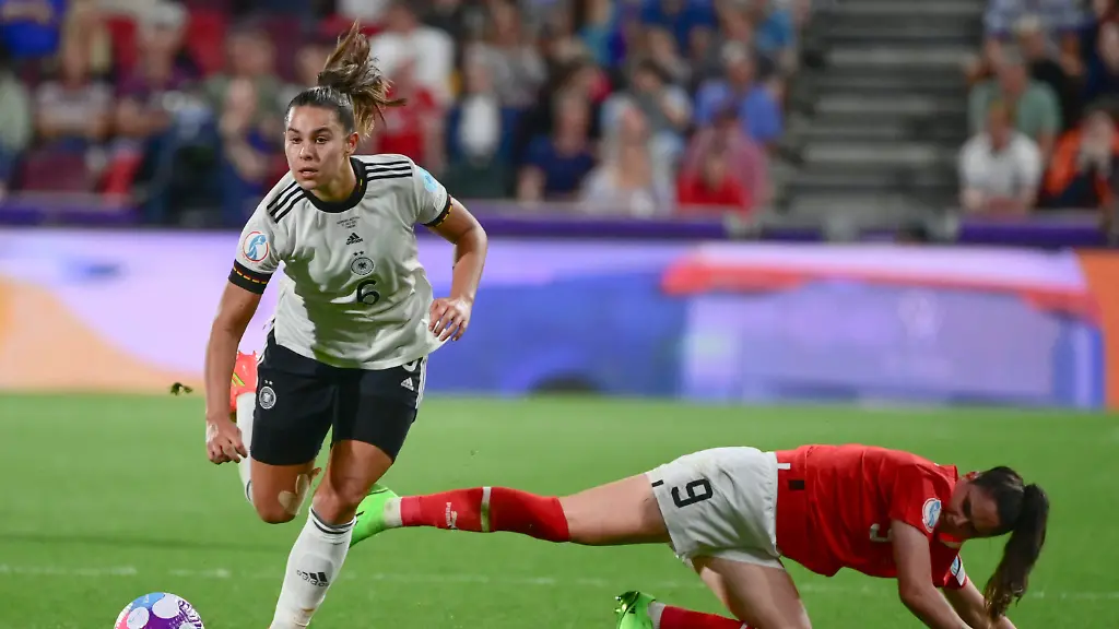 976d4f84c9914469e41b9300768d98d4