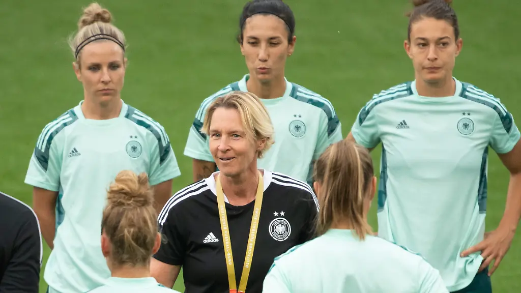 003d912ef0c0b41eaea8f704d11d7119