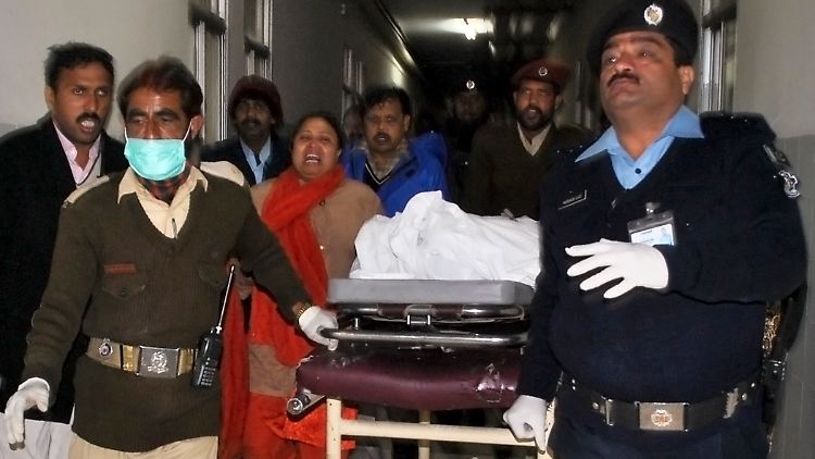 Als der christliche Minister für Minderheiten, Shahbaz Bhatti, in die Klinik eingeliefert wird, ist er schon tot.
