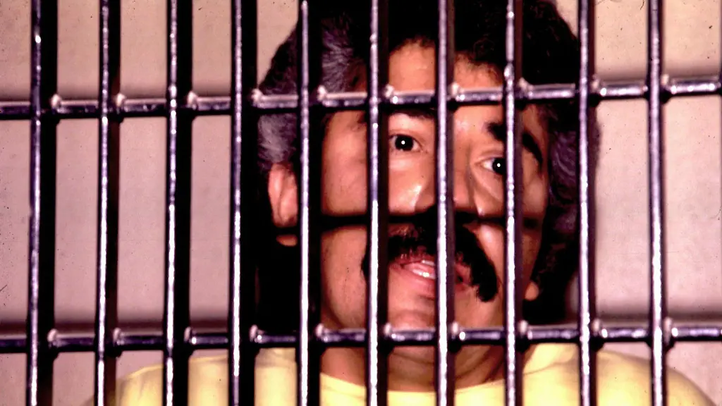 1997-04-24T000000Z-880066371-RP1DRICTAWAF-RTRMADP-3-NODESC