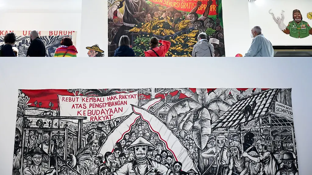 Waehrend-sich-die-documenta-zum-Publikumserfolg-entwickelt-beschaeftigt-der-Antisemitismus-Eklat-weiter-die-Verantwortlichen