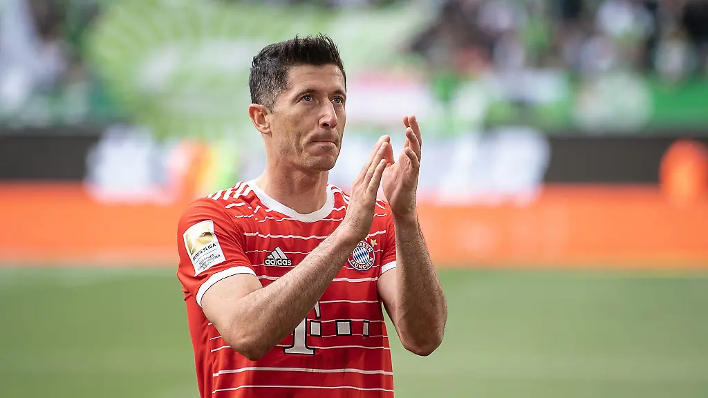 Wird-zum-Trainingsauftakt-erwartet-Bayerns-Robert-Lewandowski