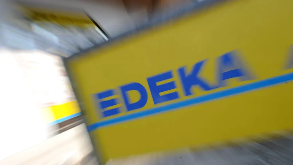 Ein-Schild-mit-der-Aufschrift-Edeka