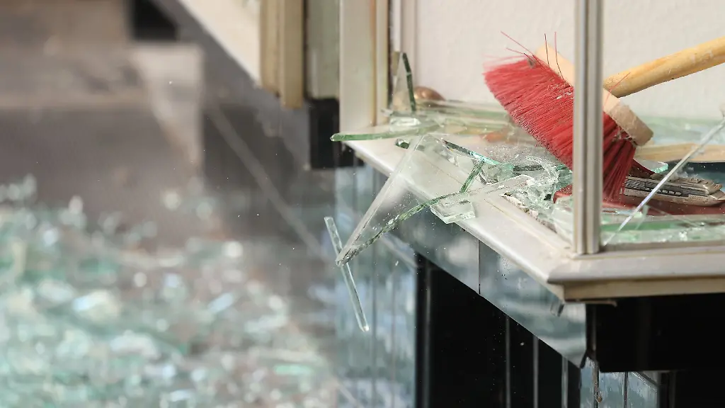 8ffb05322d3373728ef2f6e7a77b7666