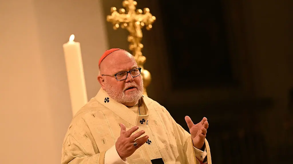 Kardinal-Reinhard-Marx-predigt-beim-Gottesdienst-im-Liebfrauendom