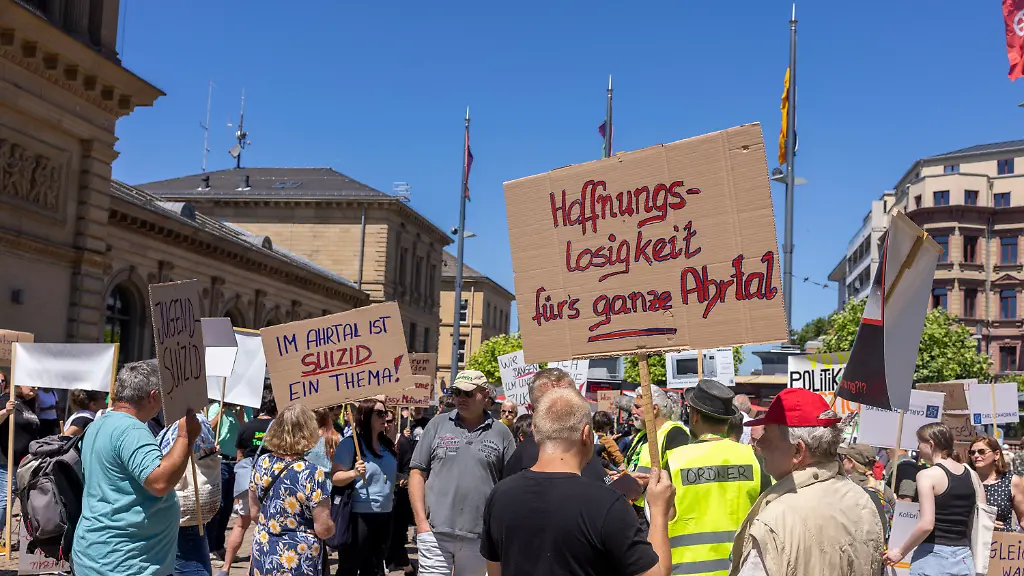 4d8a5df0516a25bfa271cb66f6474f29