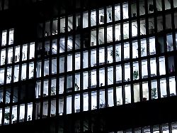 Frage aus dem Arbeitsrecht: Überstunden bei Vertrauensarbeitszeit - was gilt?