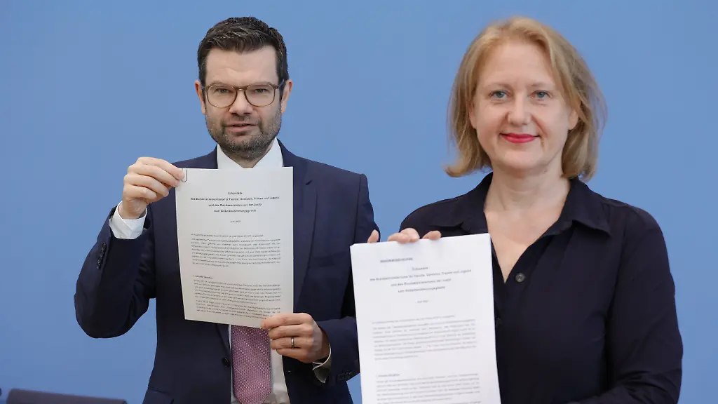 f82d7b476223544df1e960331f0e5179