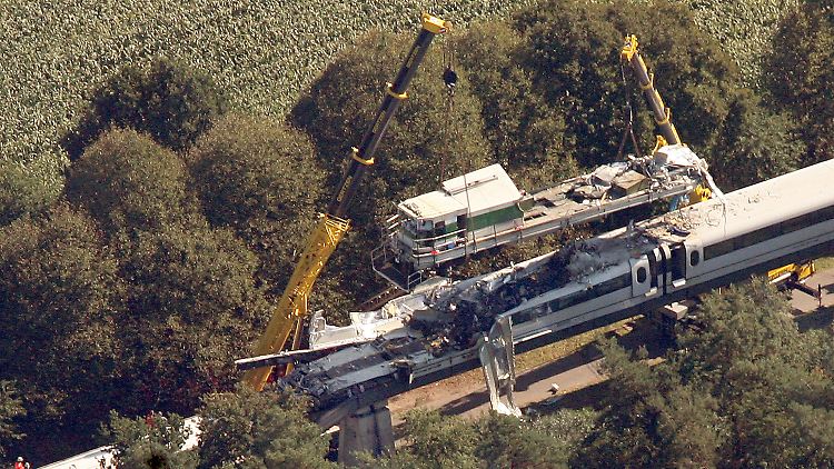 2006 war der Zug auf der Teststrecke im Emsland verunglückt.