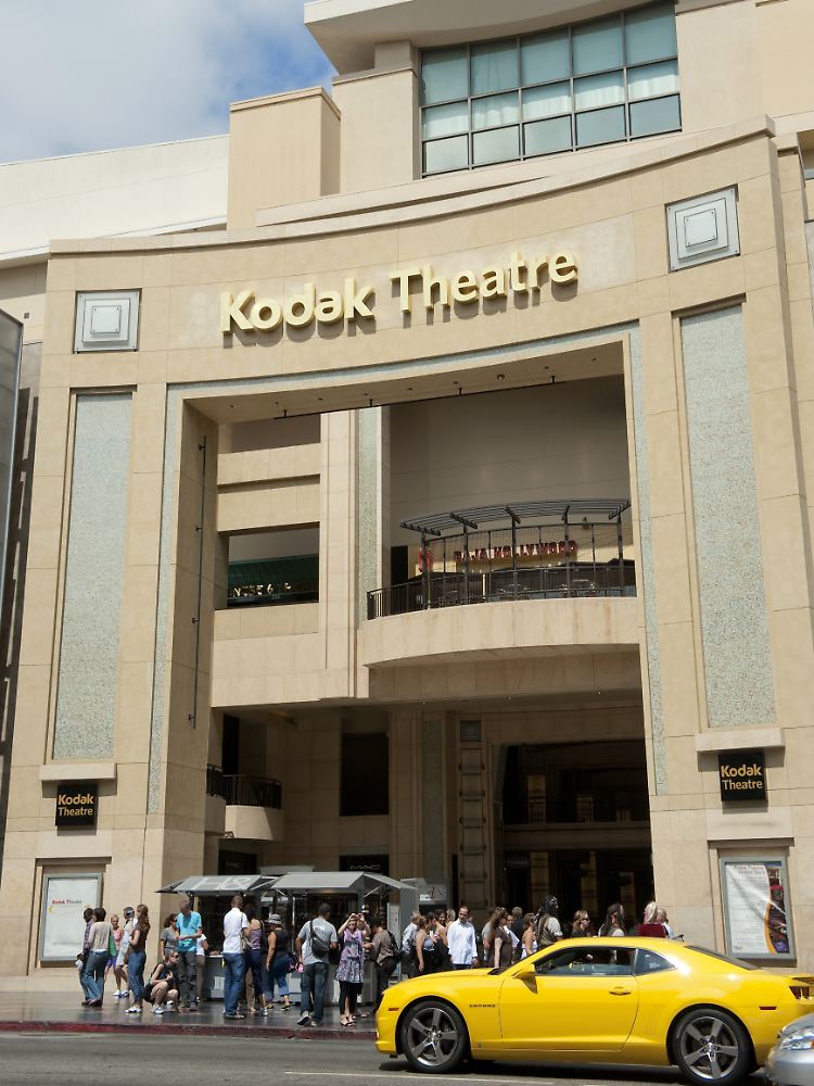 Neben dem Chinese steht das Kodak Theatre: Hier werden seit der Eröffnung 2001 jedes Jahr die Oscars verliehen.