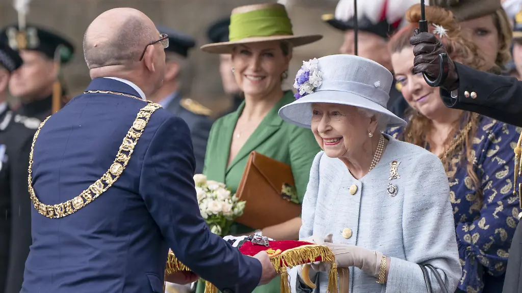 e6fc6fdc94b22e42143da86c20effb59