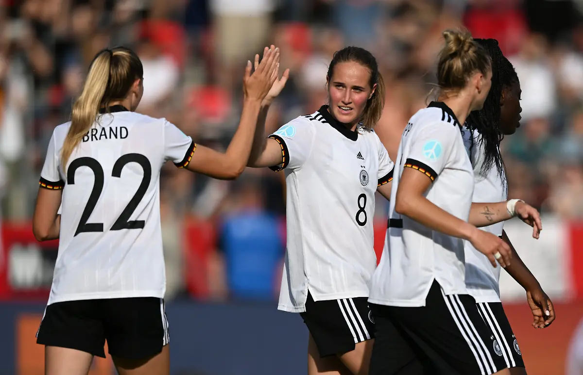 19db9d7b1cf8917486895d83e3b302a4