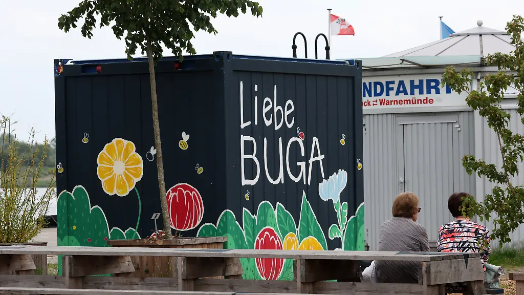 4ce05e94207333a431343ec9b22155f8