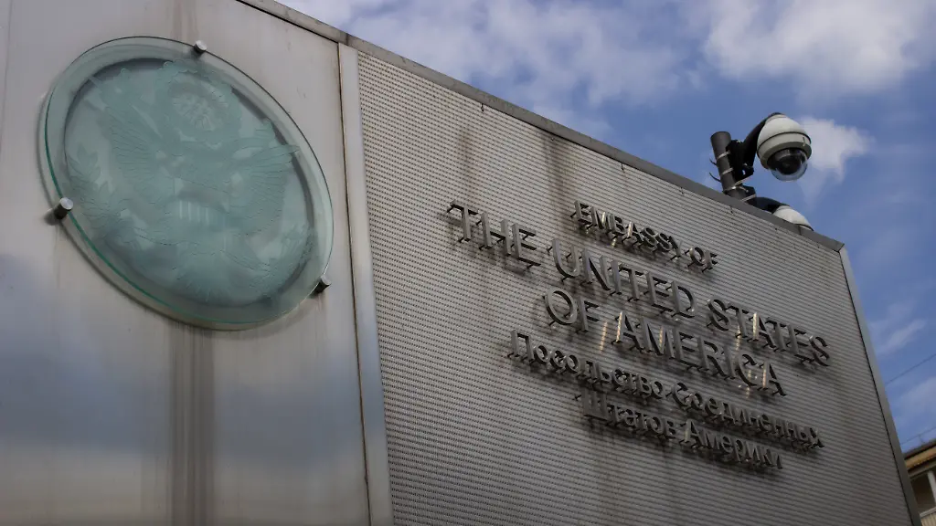 Der-neue-Name-fuer-den-Platz-vor-der-US-Botschaft-in-Moskau-ist-nicht-die-erste-Provokation-von-Diplomaten