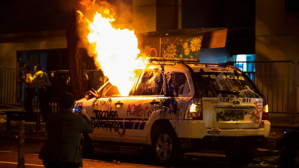 6e081889913d4b6dd0aa2a6e4264e15a