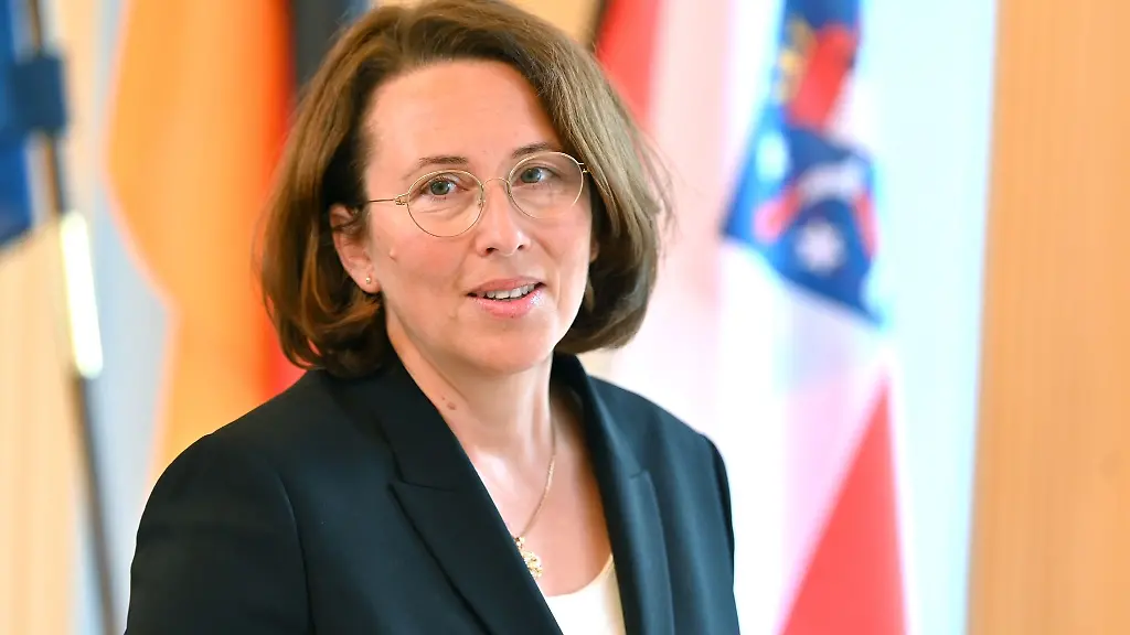 Kirsten-Butzke-neue-Praesidentin-des-Thueringer-Rechnungshof-in-Rudolstadt