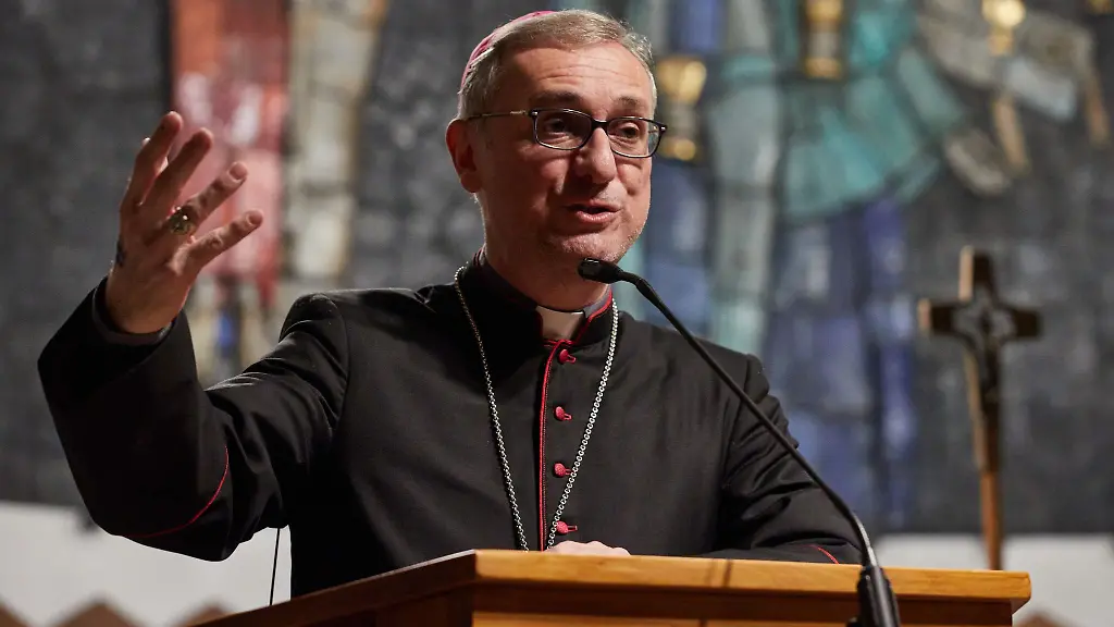 Stefan-Hesse-Erzbischof-in-Hamburg