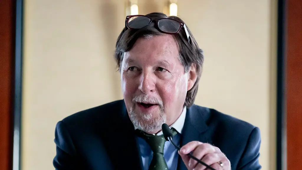 Christoph-Heubner-spricht