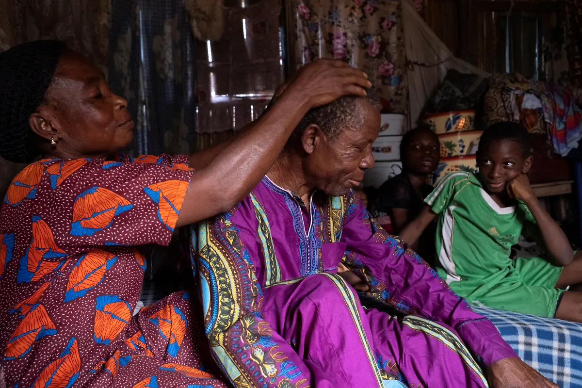 Egbontoluwa-Marigi-mit-Familie