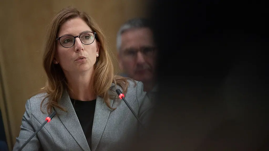 Sabine-Baetzing-Lichtenthaeler-Fraktionsvorsitzende-der-SPD-im-Landtag-von-Rheinland-Pfalz