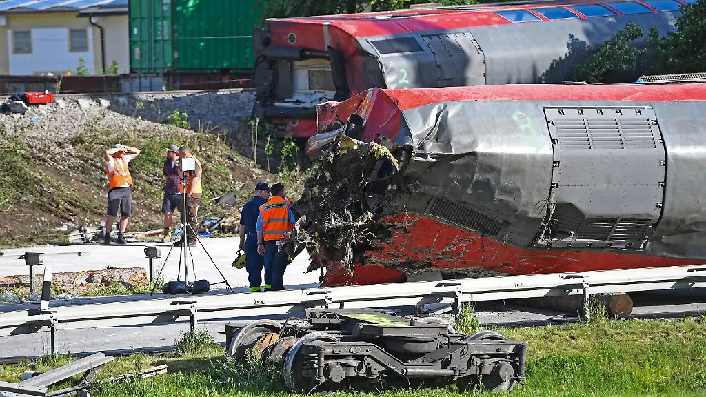 6133eb06b4cec15320eb4b8b9b61bd35