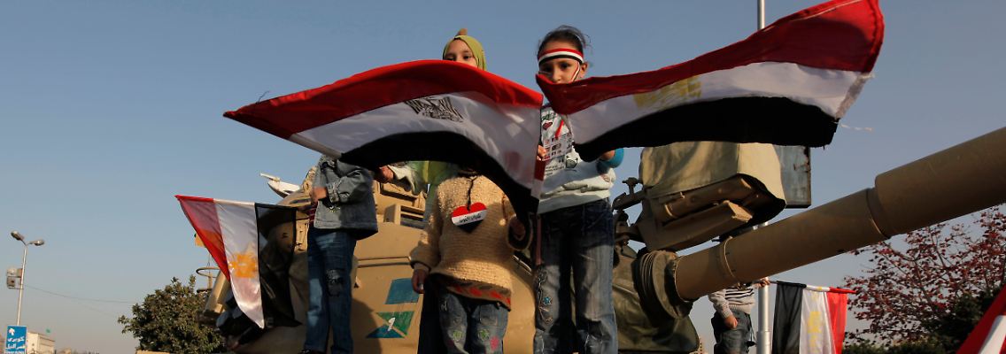 In Kairo gingen die Menschen wieder auf den Tahrir-Platz, um ihren Willen nach wirklichen Wandel zu bekräftigen.