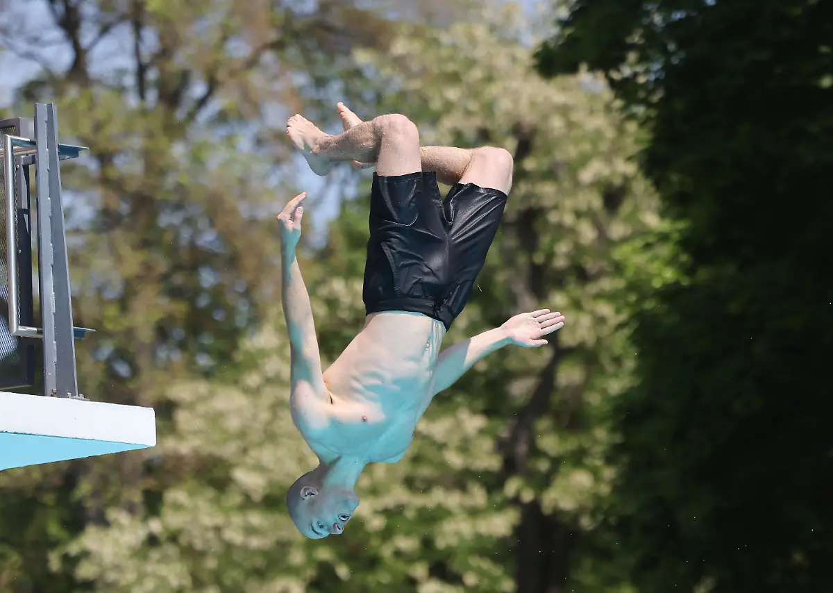 33d3b397d6c012b97db9057355d80bca