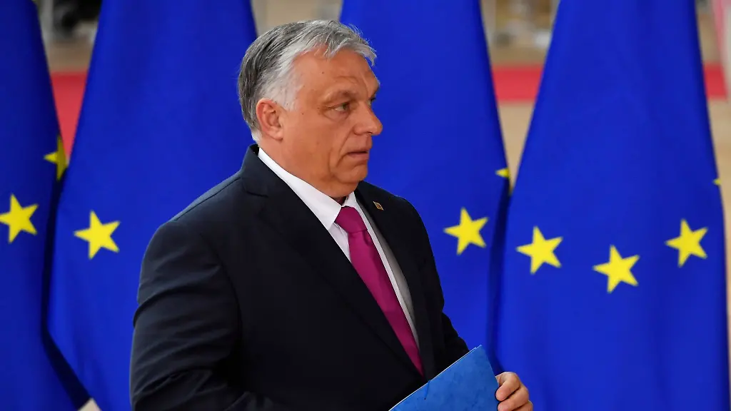 Der-rechtsnationale-Regierungschef-Viktor-Orban-hatte-Garantien-fuer-den-Fall-verlangt-dass-zum-Beispiel-wegen-eines-Anschlags-kein-Pipeline-Oel-mehr-nach-Ungarn-geliefert-werden-kann