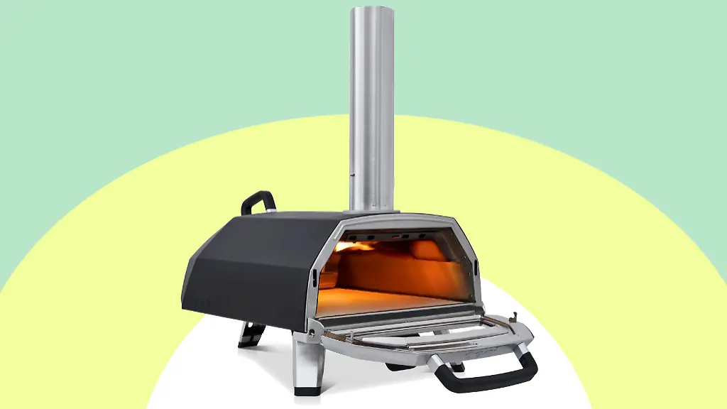 Der-Ooni-Karu-16-ist-nur-einer-von-vier-Pizzaoefen-die-es-bei-Ooni-jetzt-mit-Rabatt-gibt