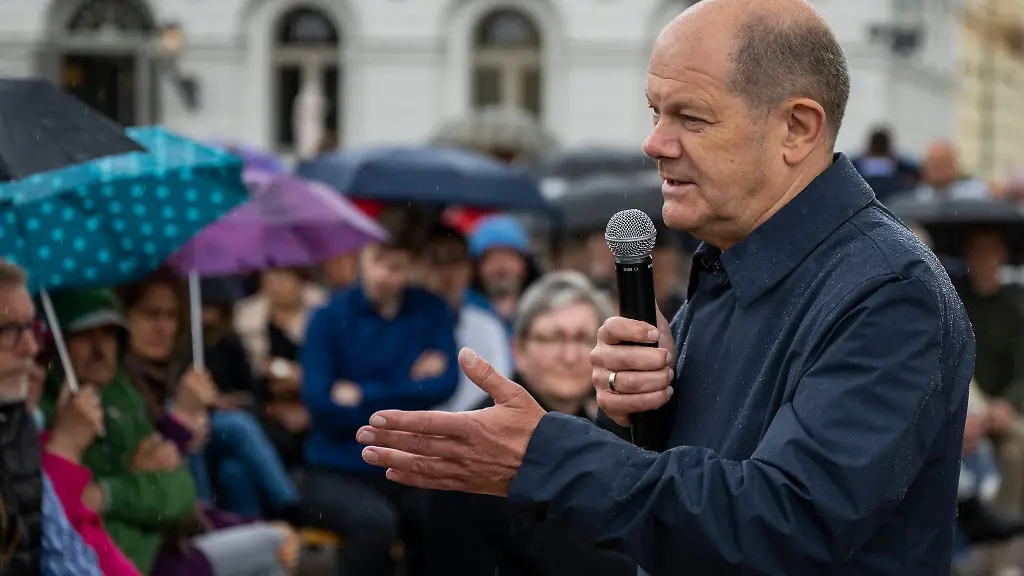 Bundeskanzler-Olaf-Scholz-SPD-spricht