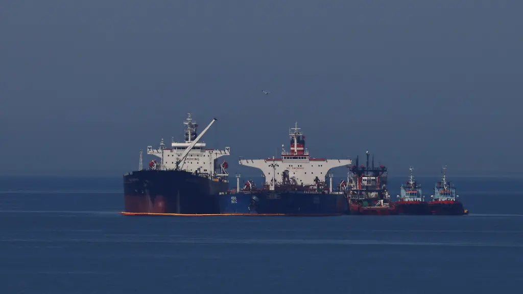 12049ce0c46825d6fa3a52ca4ae5d689