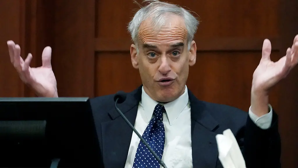 22b49131fdd8317eeead3a411576d06d