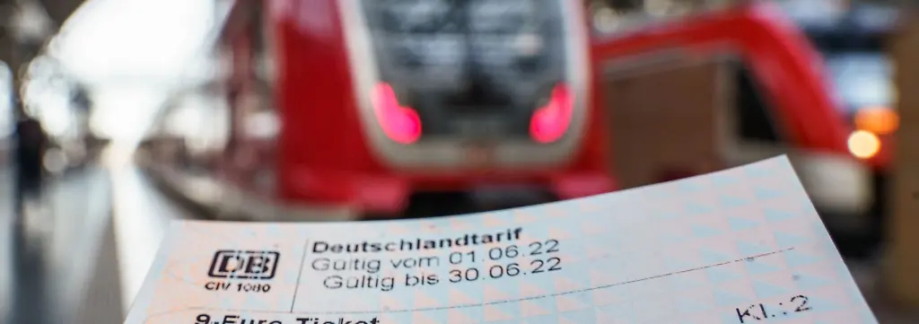 Bild zum Thema 9-Euro-Ticket