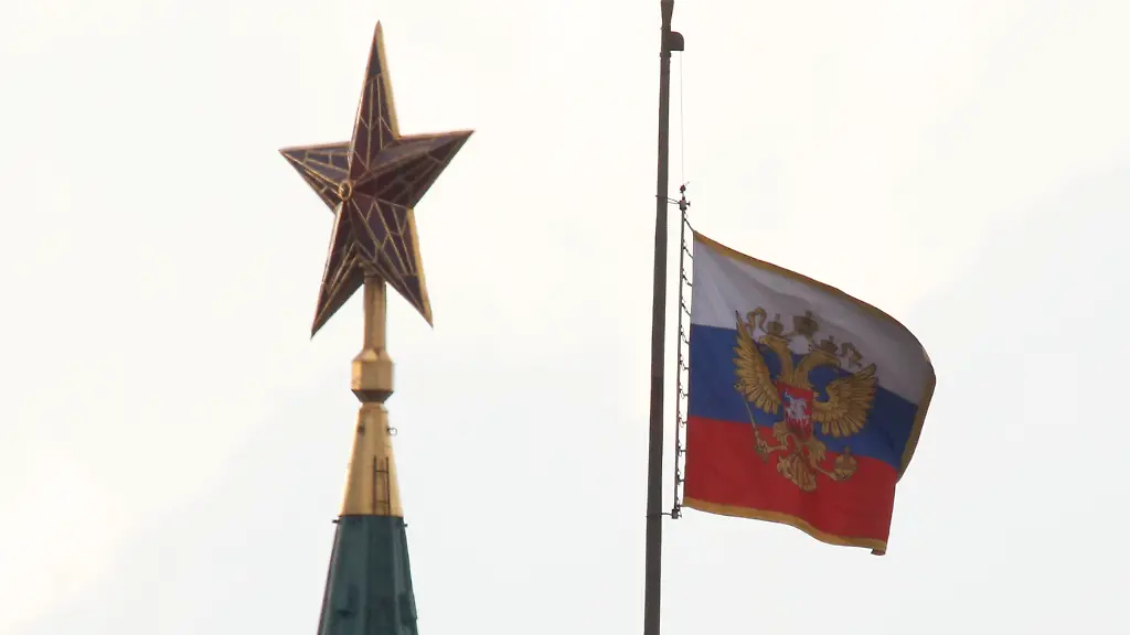 2014-07-16T120000Z-1937011398-GM1EA7H00UT01-RTRMADP-3-RUSSIA-ACCIDENT