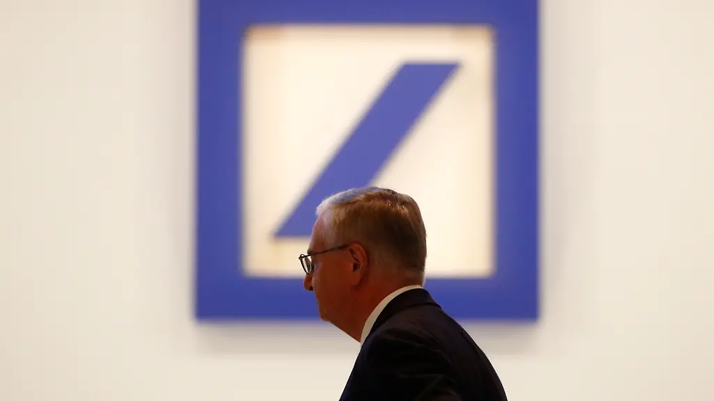 2018-05-24T075051Z-229613076-RC1AA05CA450-RTRMADP-3-DEUTSCHE-BANK-AGM