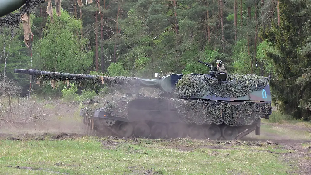 4259a580055c8de7549fbe5cda5ad046