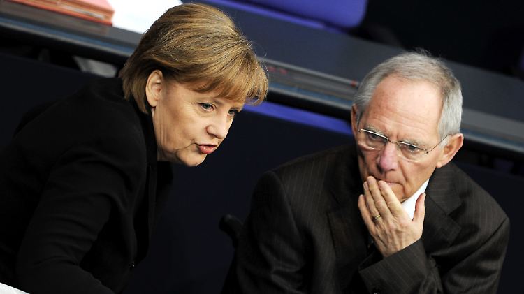 Bundeskanzlerin Merkel, Finanzminister Schäuble.