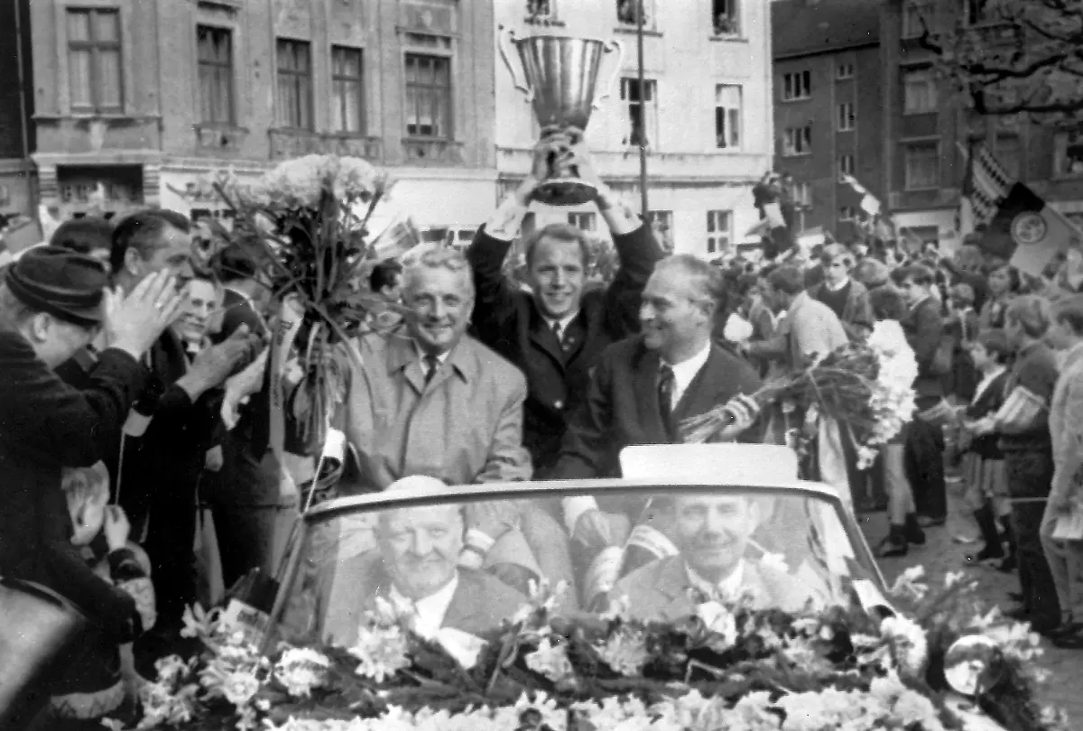 bg-europapokalsieger-d-8