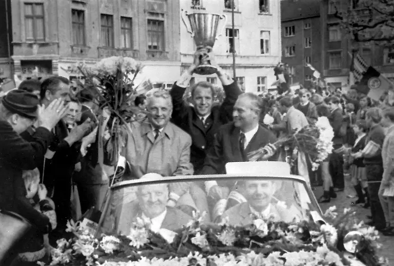 bg-europapokalsieger-d-8