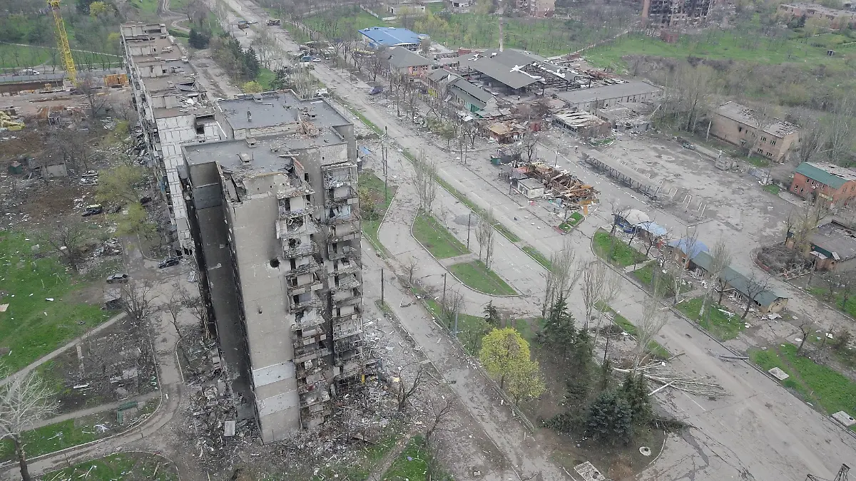 2022-04-22T183713Z-238008993-RC2EST9PTEFX-RTRMADP-3-UKRAINE-CRISIS-MARIUPOL