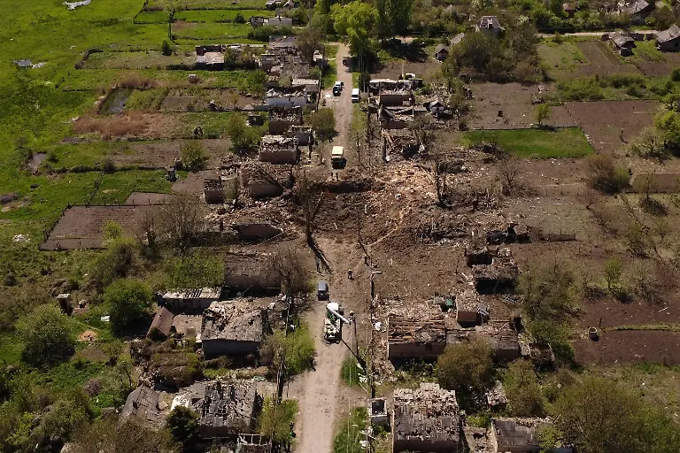 2022-05-07T091317Z-1625553607-RC292U9TQCPN-RTRMADP-3-UKRAINE-CRISIS