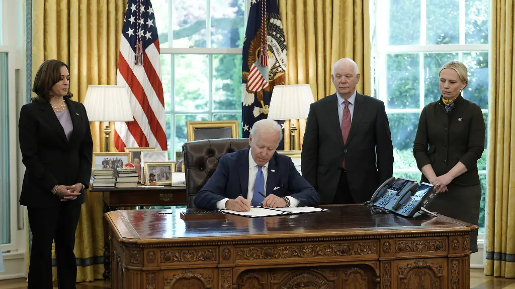 ae5e10203e121236bc402e078a995d06