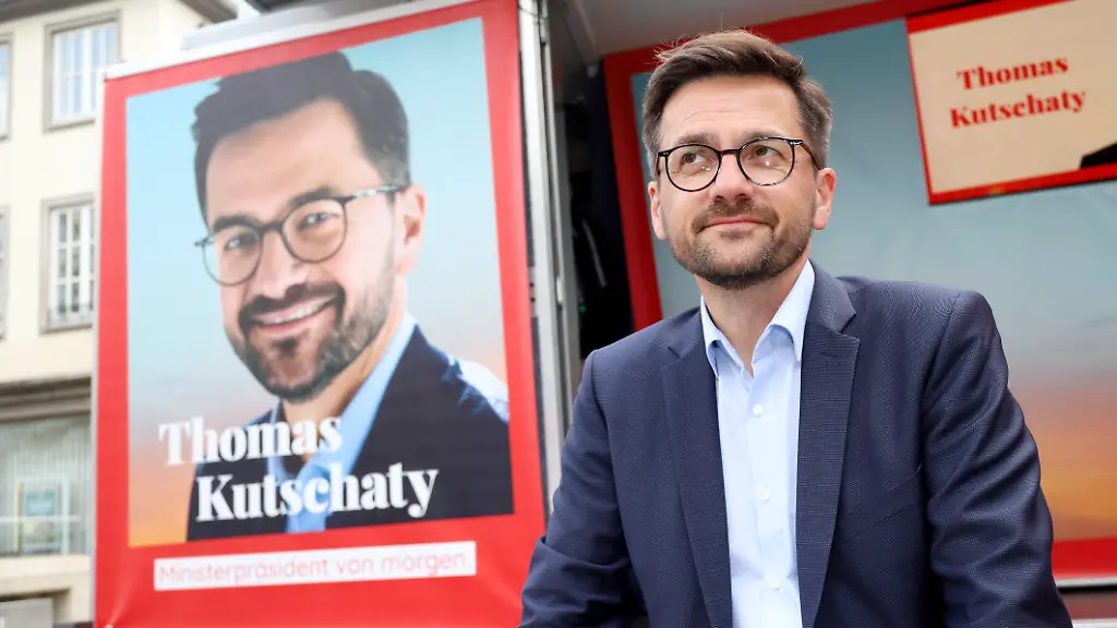 f176b9a3cdbeba33eabab935d7690c85