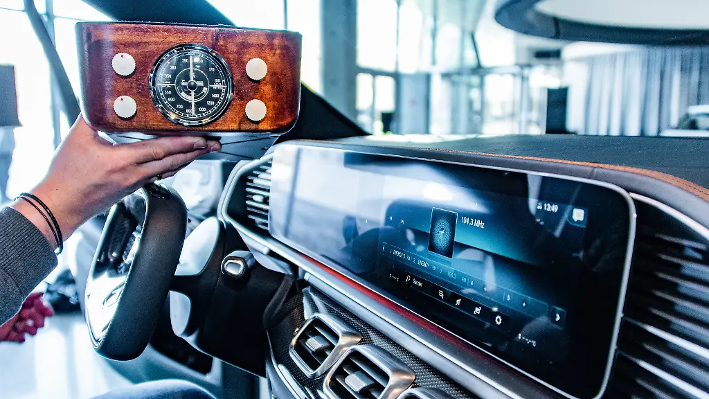 Autoradio-Geschichte-2