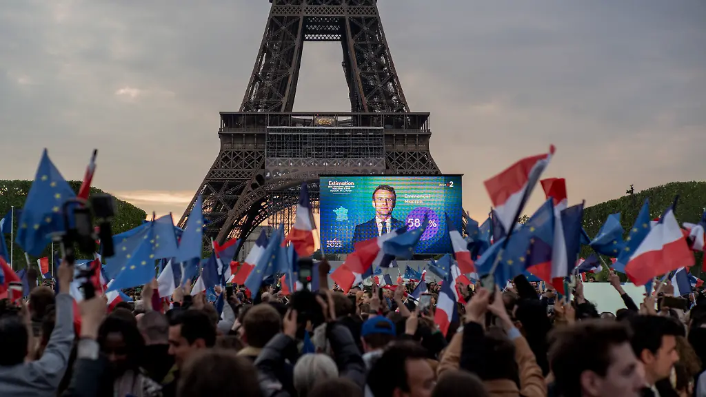 ebe9b8caef41027886adb3d98fff59c8