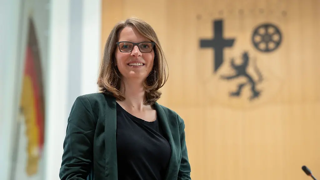 Lea-Heidbreder-Buendnis-90-Die-Gruenen-Mitglied-des-Landtags-von-Rheinland-Pfalz