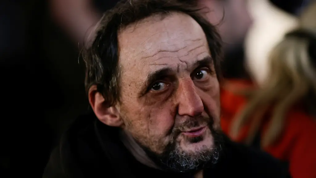 2022-05-03T164500Z-2037651292-RC2QZT9MLUEP-RTRMADP-3-UKRAINE-CRISIS-EVACUATION